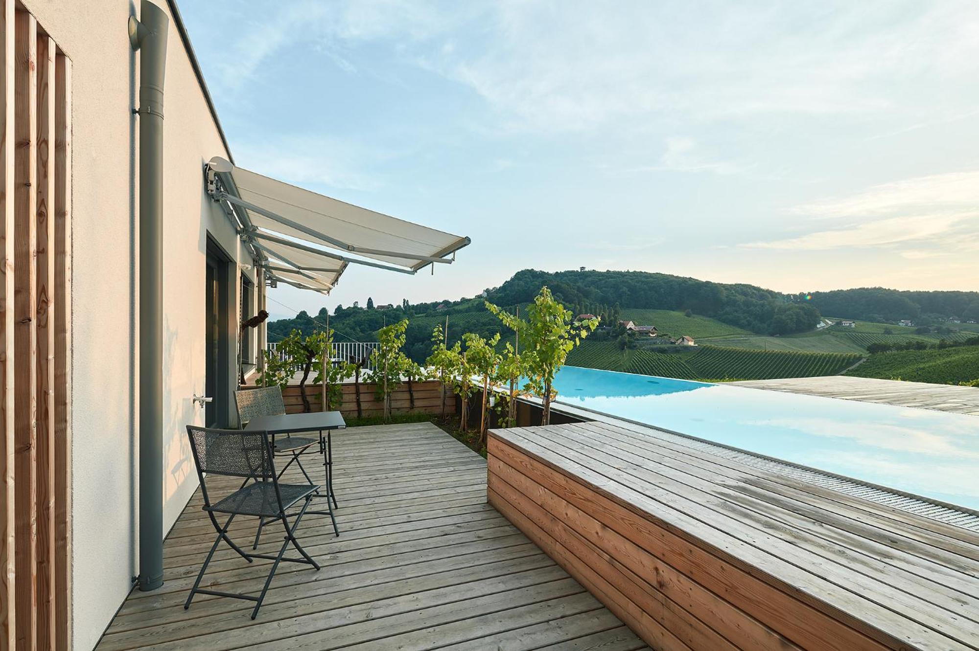 Hideaway An Der Weinstrasse - Pool & Sauna - Apartments Anderlage シュピールフェルト エクステリア 写真