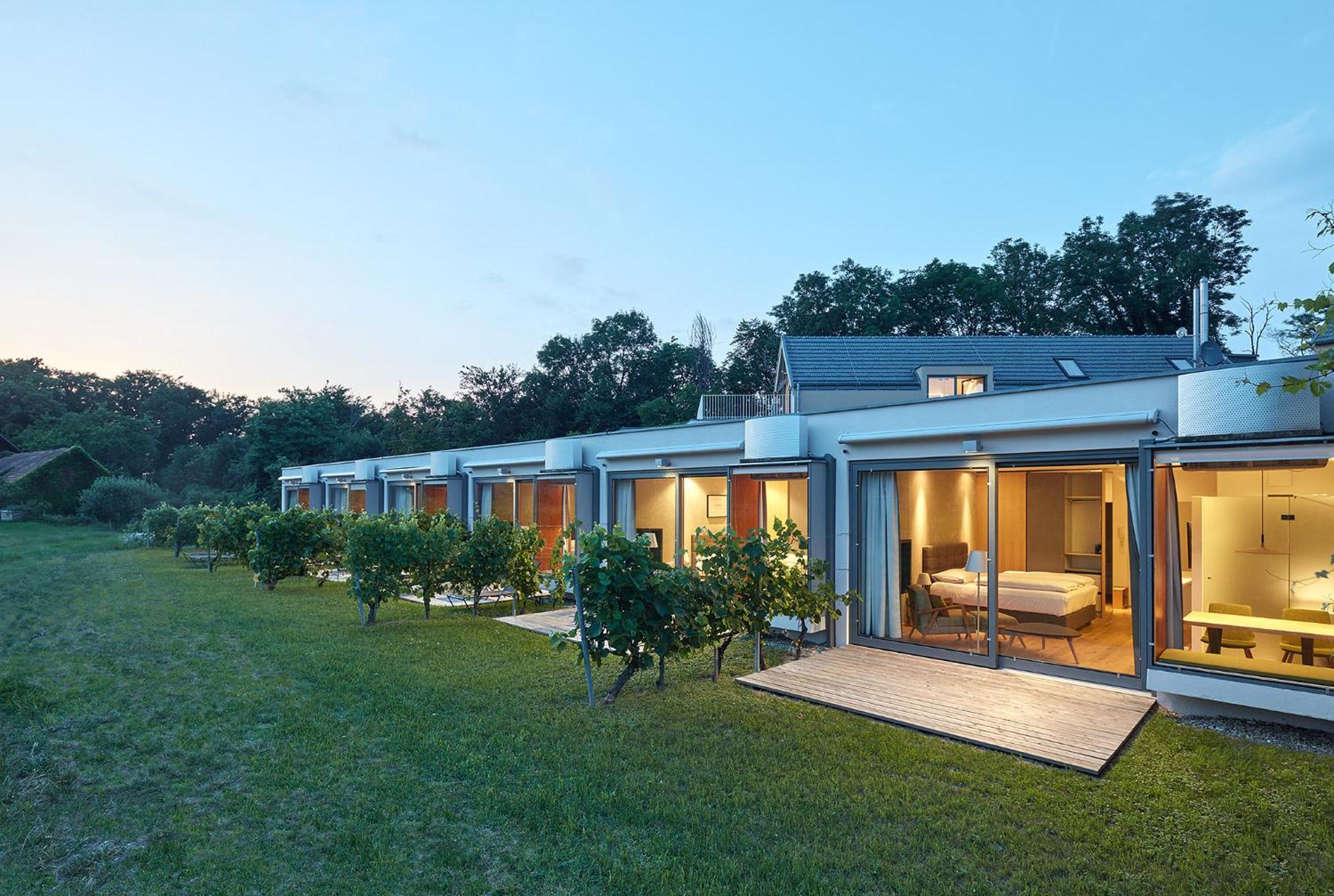 Hideaway An Der Weinstrasse - Pool & Sauna - Apartments Anderlage シュピールフェルト エクステリア 写真